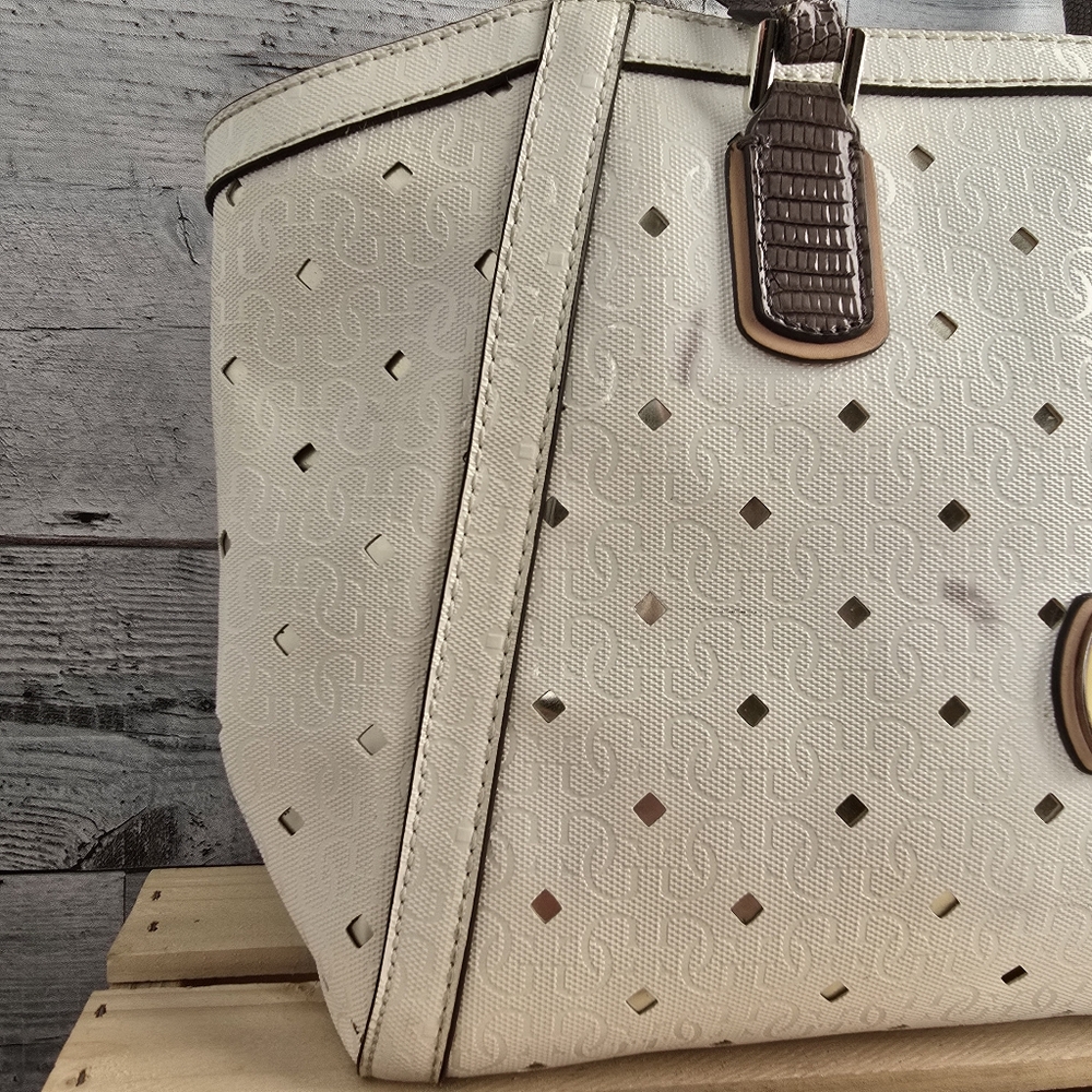 Guess Hula Girl Uptown Purse Shoulder Tote Bag White Faux Leather - Picture 6 of 16